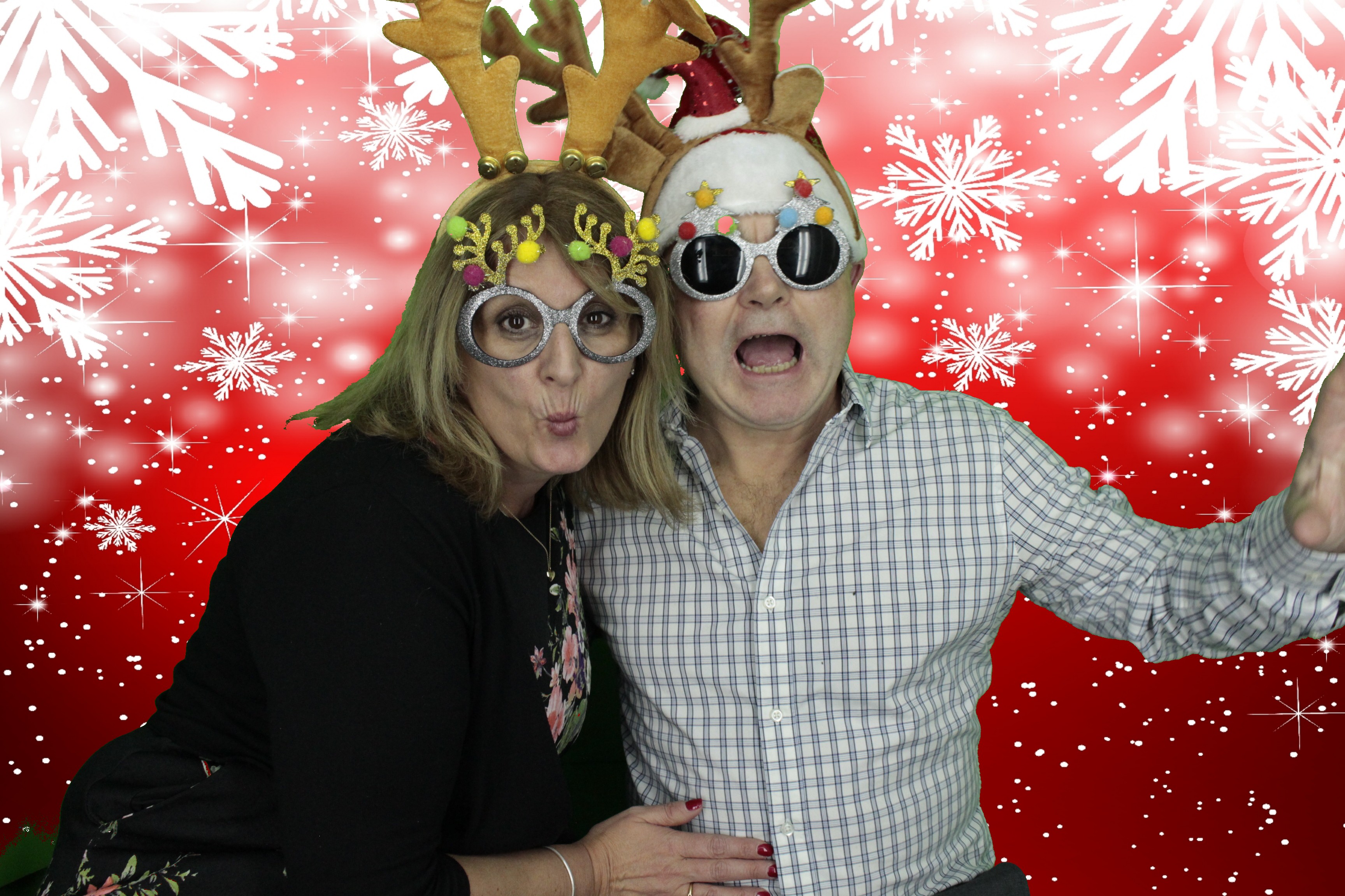 Silvermere Christmas Party | View more photos from the event at gallery.myphotoboothexperience.co.uk/u/MyPhotoBoothExperienceLtd/Silvermere-Christmas-Party-3